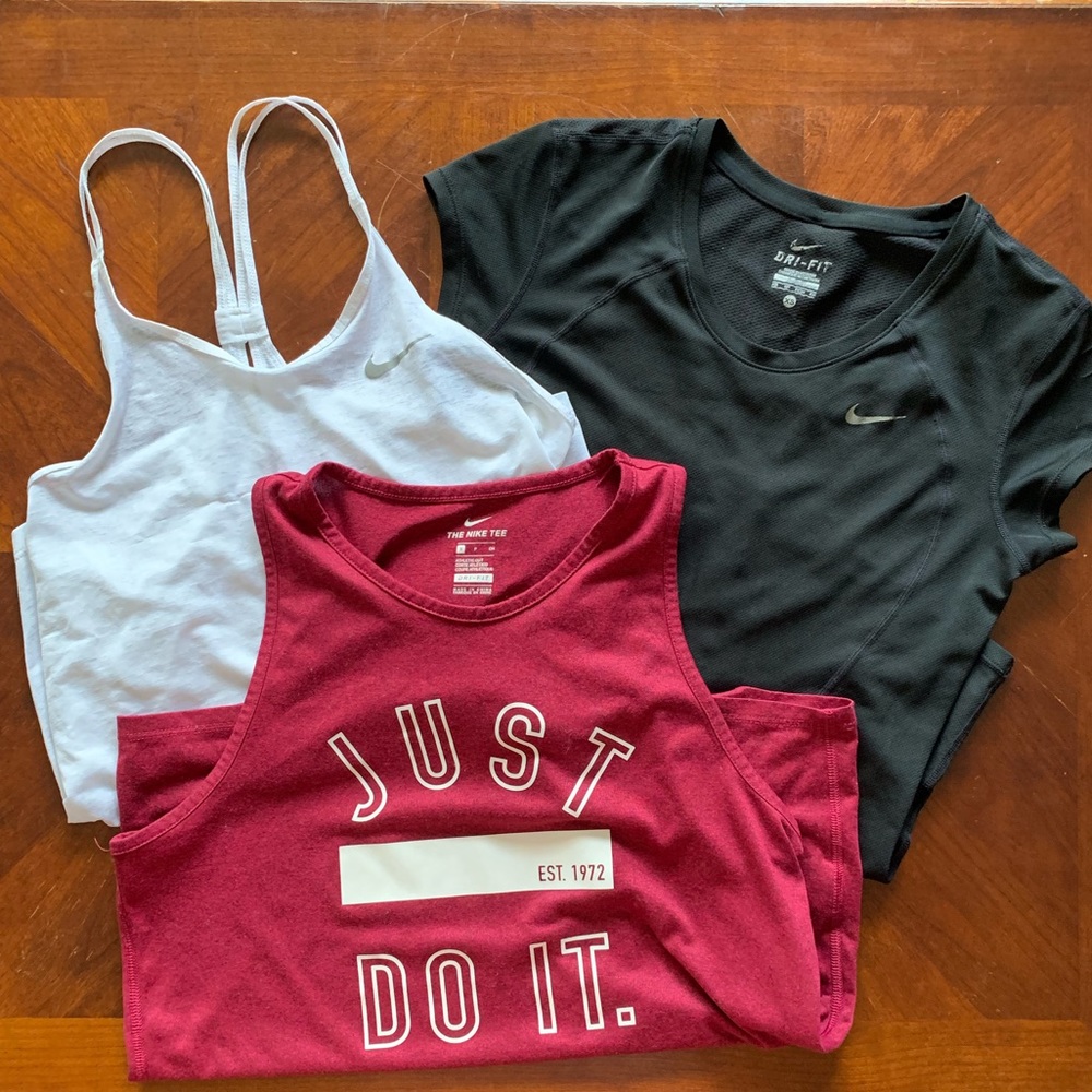 Lot of 3 Nike shirts